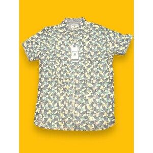 Recess Pineapples Summer Button Down Short Sleeve Men's Medium Slim Fit Needles